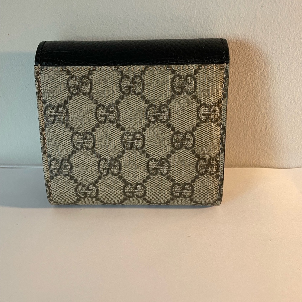 Authentic Gucci Wallet - image 6
